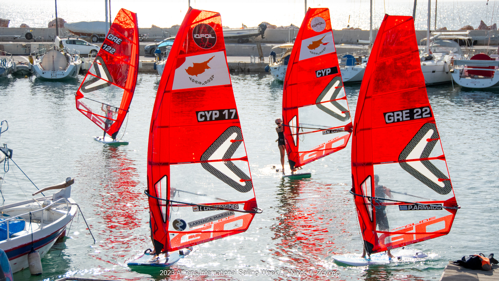 windsurf